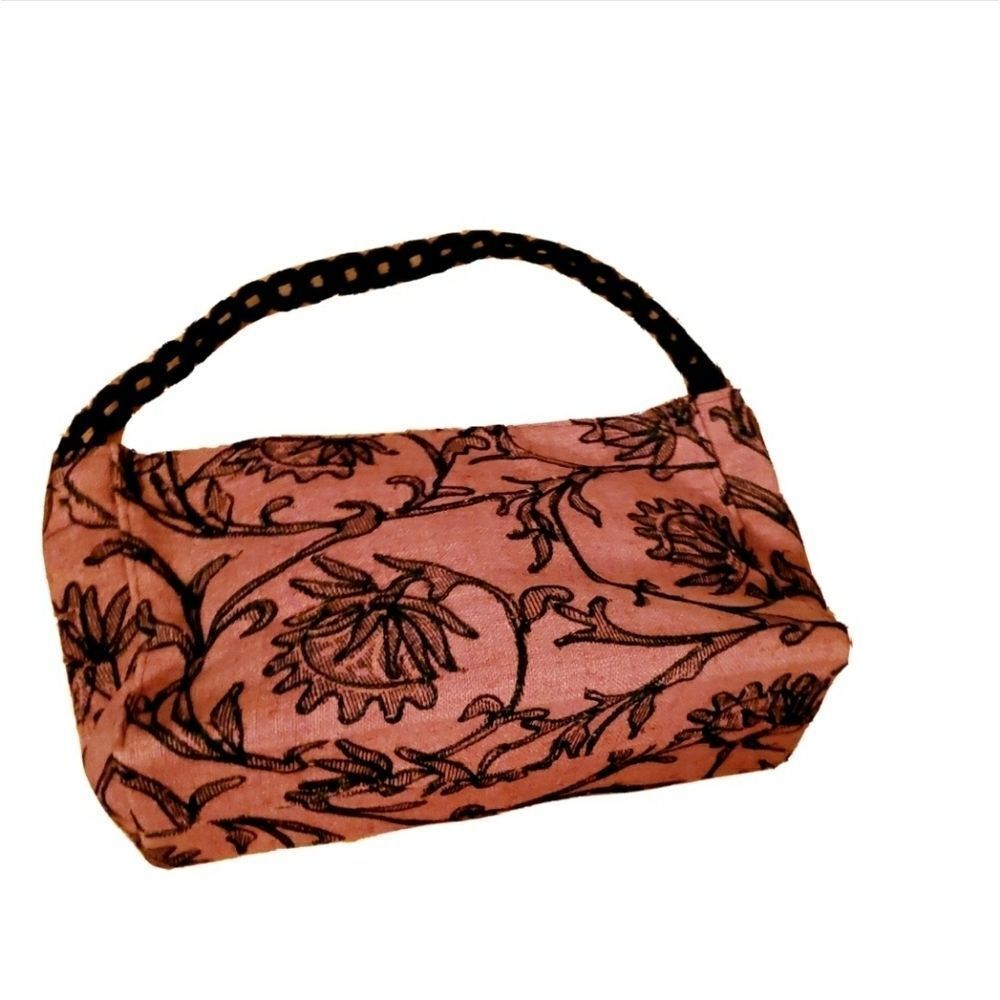 3/$20 Bonnie Martin Rustic Orange Floral Purse